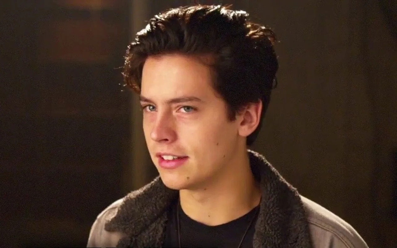 Cole Sprouse Has Never Met 'Friends' Co-Stars Since Leaving the Show