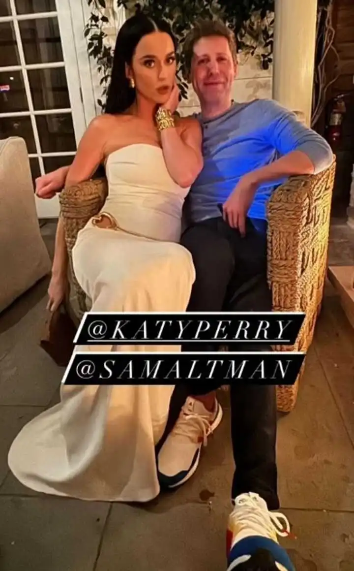 Katy perry and Sam Altman get close at a party