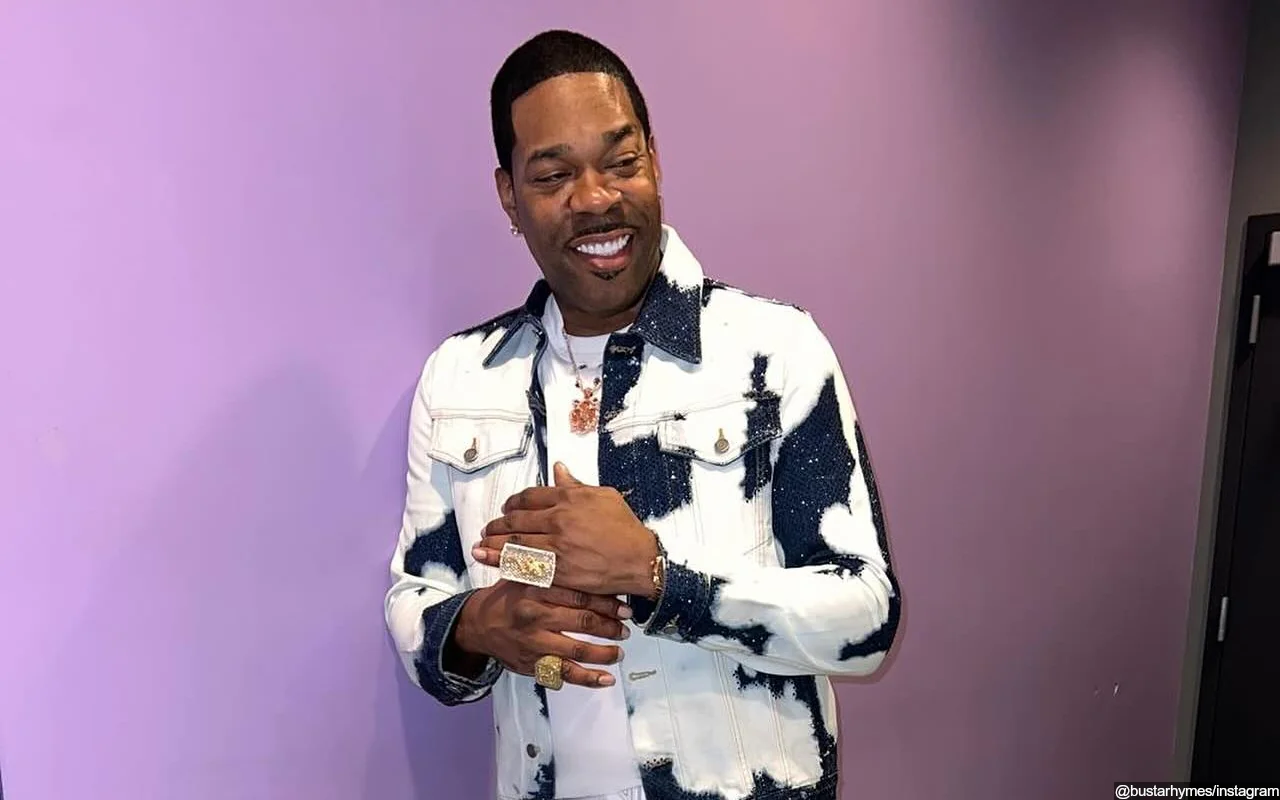 Busta Rhymes Surprises Fans With Youthful and Slimmed-Down Look at Knicks Game