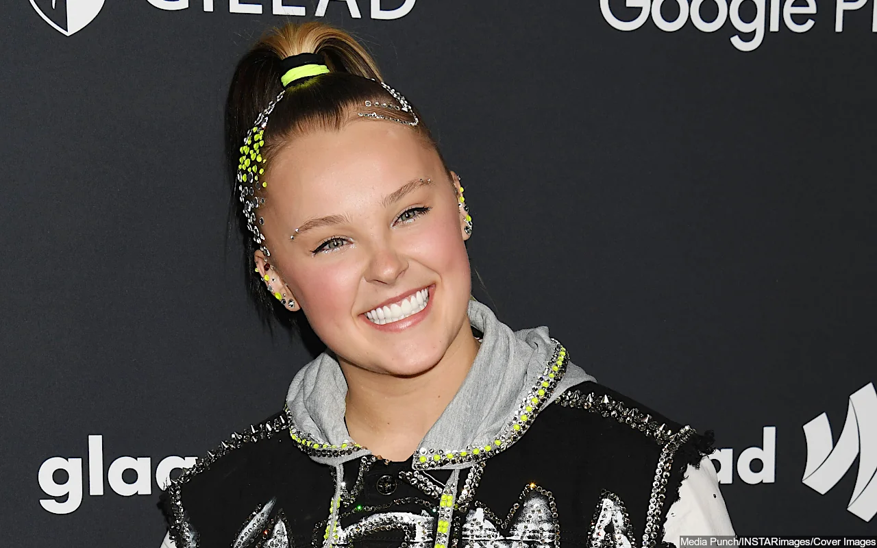 JoJo Siwa Breaks Silence on 'Karma' Music Controversy