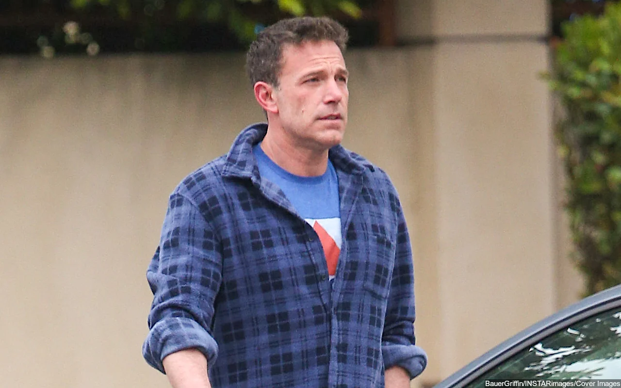 Ben Affleck Returns to Marital House Amid Jennifer Lopez Divorce Rumor ...