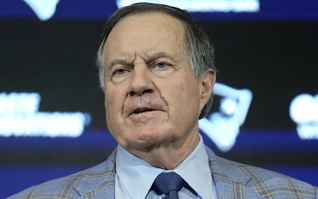 Ex-Patriots Coach Bill Belichick Spotted Sneaking Out of Young GF Jordon Hudson's House