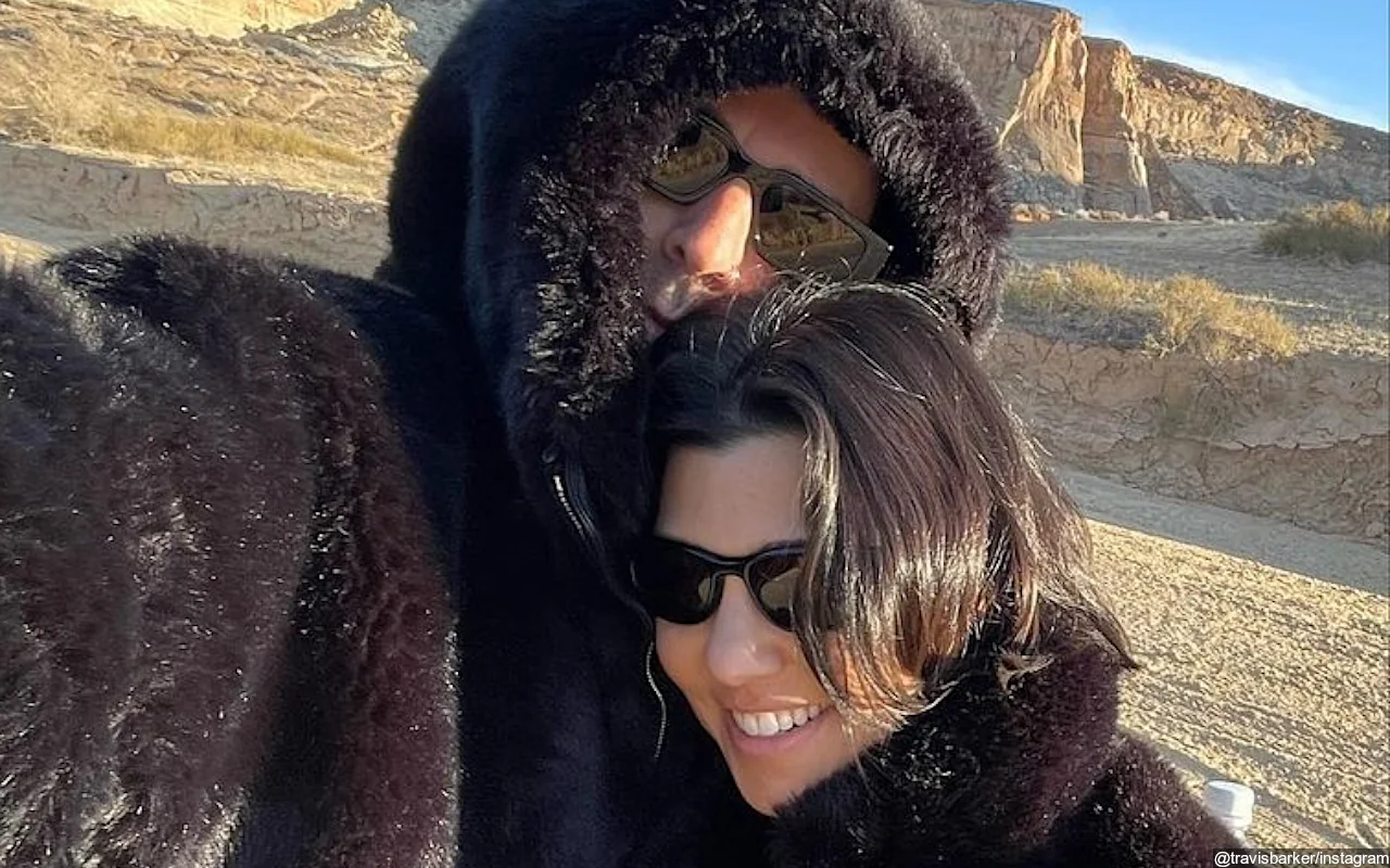 Kourtney Kardashian Shares Intimate Activity With Travis Barker When She's 3 Centimeters Dilated
