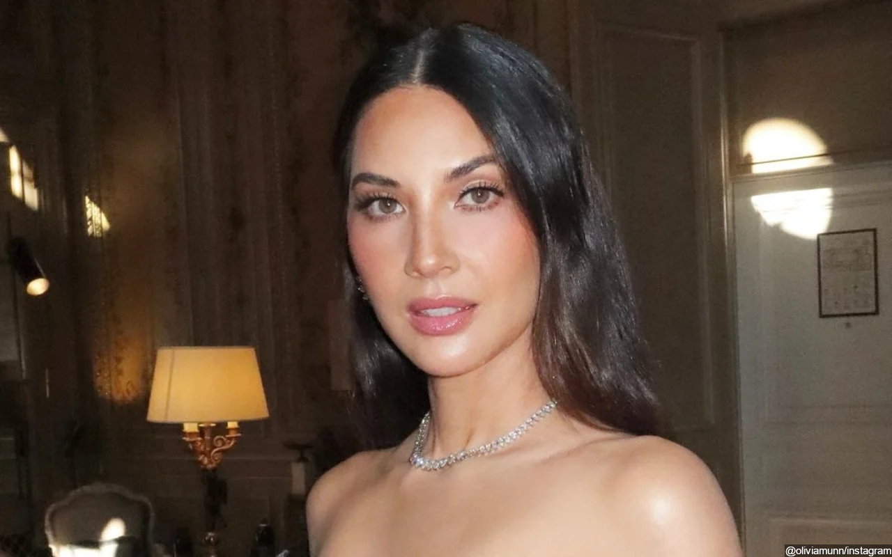 Olivia Munn Reveals Her Diamond Necklace Comes With Bodyguard at Vogue World Show