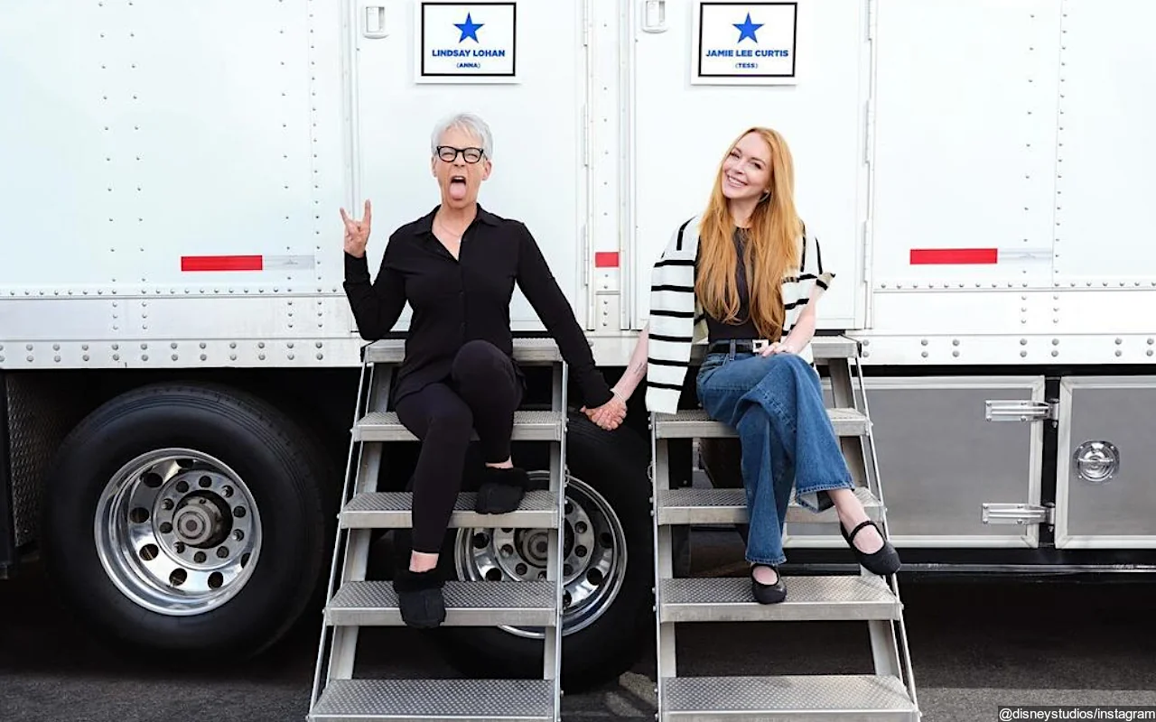 Disney Unveils First Photo of 'Freaky Friday 2' Featuring Jamie Lee Curtis and Lindsay Lohan