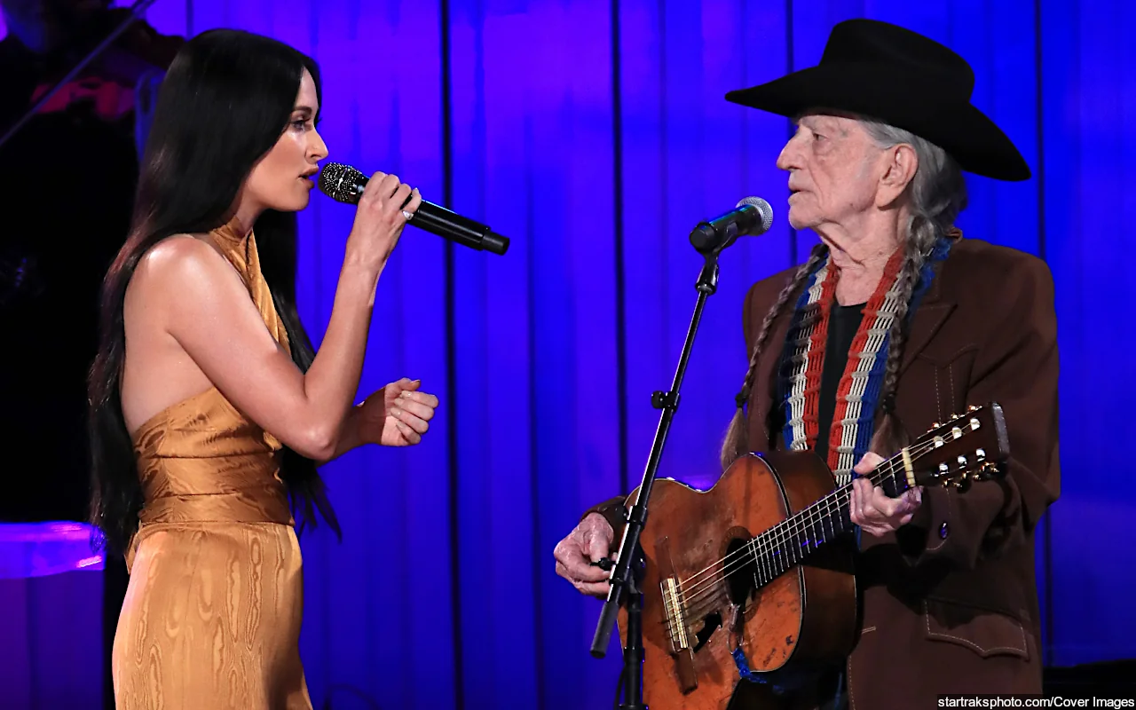 Kacey Musgraves Recounts Smoking Weed for the First Time With Willie Nelson