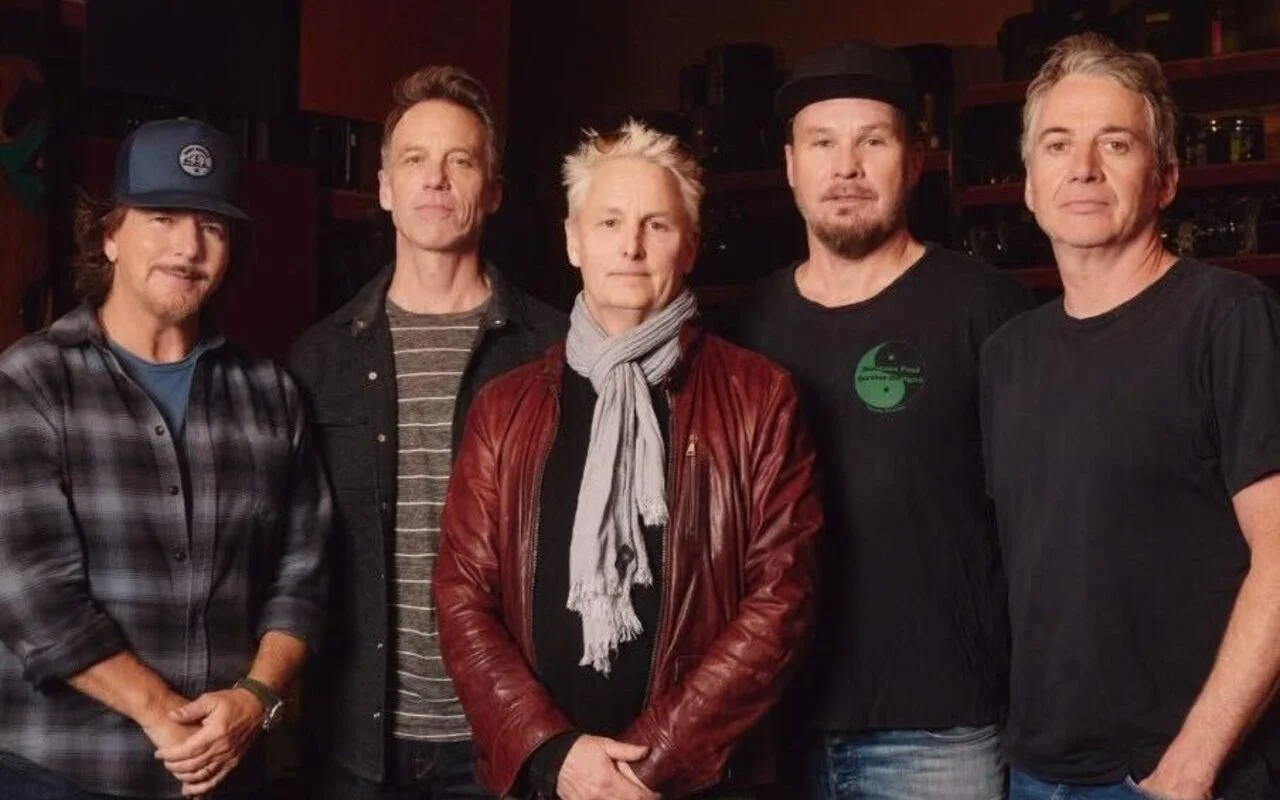 Pearl Jam Cancels Multiple European Tour Dates as Illness Lingers