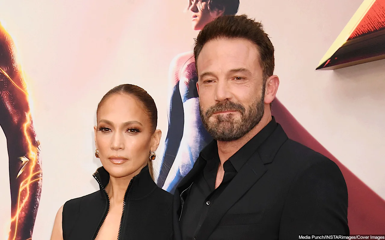 Jennifer Lopez Reunites With Ben Affleck at His L.A. Home Ahead of His