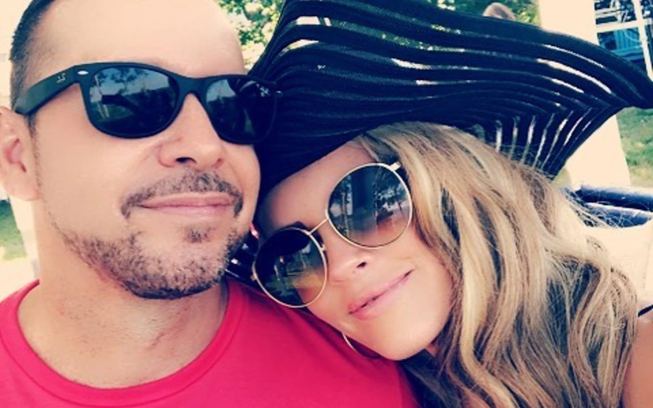 Jenny McCarthy Hails 'Hot' Husband Donnie Wahlberg on His 55th Birthday