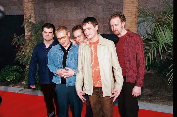 3 Doors Down<br>2000 Billboard Music Awards