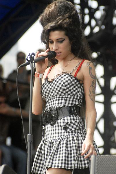 Collectable Contemporary Photographic Images (1940-Now) AMY WINEHOUSE ...