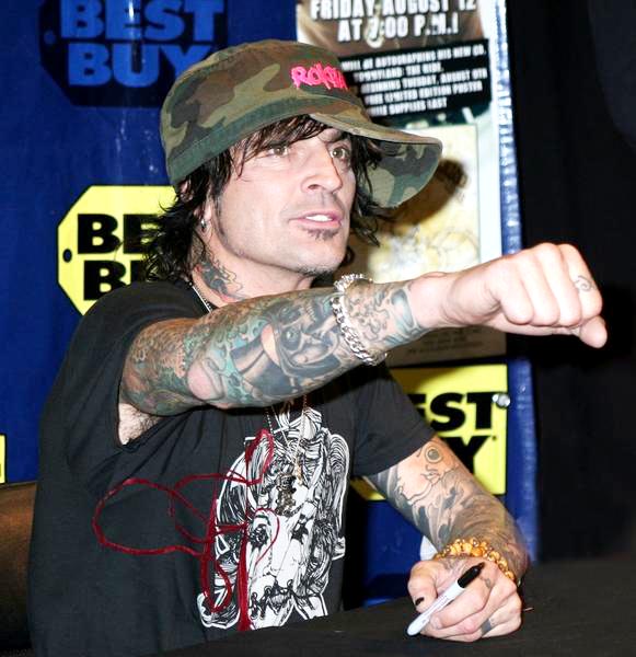 Tommy Lee<br>Tommy Lee Signs Copies Of His New Album Tommyland The Ride at Best Buy