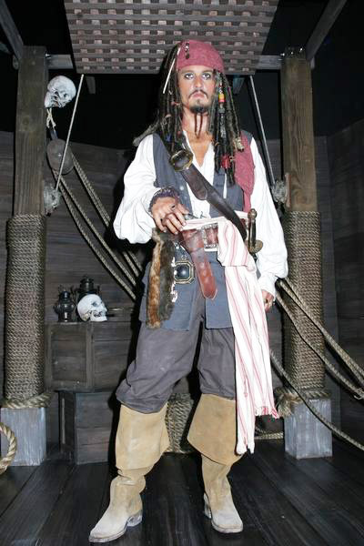 Johnny Depp<br>Johnny Depp Wax Figure of Captain Jack Sparrow from Pirates Of The Caribbean: Dead Man's Chest
