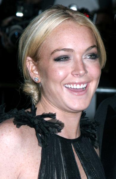 Lindsay Lohan<br>Poiret, King of Fashion - Costume Institute Gala at The Metropolitan Museum of Art - Arrivals