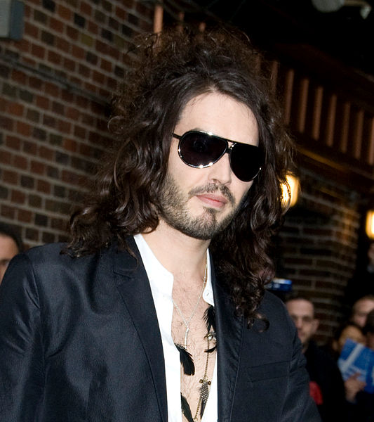 Russell Brand<br>The Late Show with David Letterman - March 9, 2009 - Arrivals