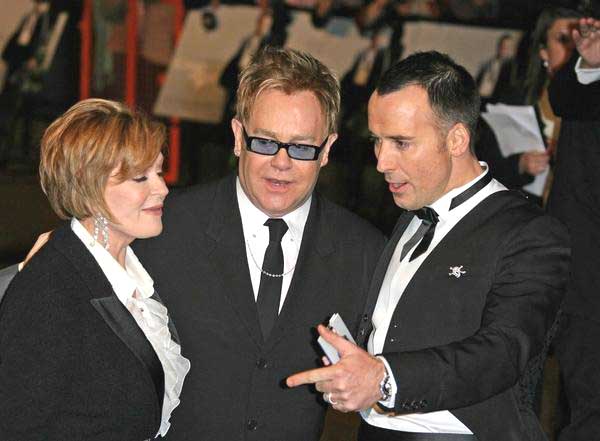 Sharon Osbourne, Elton John, David Furnish<br>Casino Royale World Premiere - Red Carpet