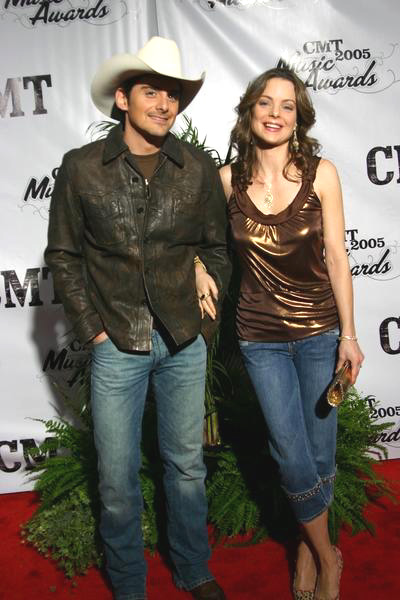 Brad Paisley, Kimberly Williams<br>2005 CMT Music Awards