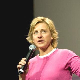 Ellen Degeneres in 2006 International Consumer Electronics Show - Yahoo Keynote Speach