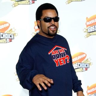 Ice Cube in 20th Kid's Choice Awards - Arrivals