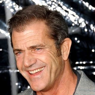 Mel Gibson in Los Angeles Premiere of "American Gangster"