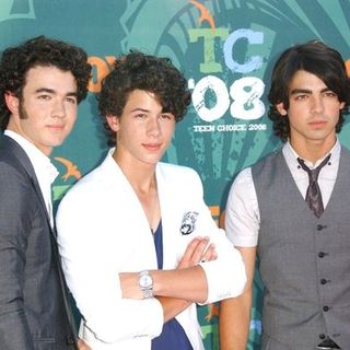 2008 Teen Choice Awards - Arrivals