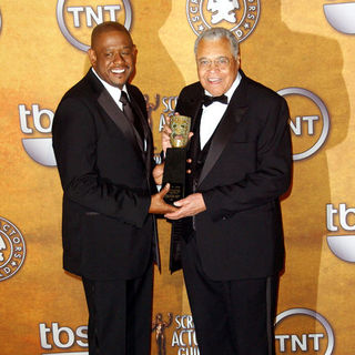 Forest Whitaker, James Earl Jones in 15th Annual Screen Actors Guild Awards - Press Room