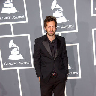Josh Kelley in The 51st Annual GRAMMY Awards - Arrivals