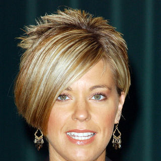 Kate Gosselin in Kate Gosselin Book Signing for "Eight Little Faces" and "Multiple Blessings"