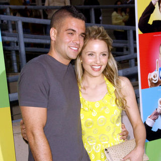 Dianna Agron, Mark Salling in "Glee" Los Angeles Premiere Event - Arrivals