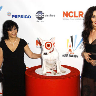 2009 NCLR ALMA Awards - Arrivals
