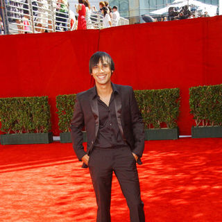 Kunal Nayyar in The 61st Annual Primetime Emmy Awards - Arrivals