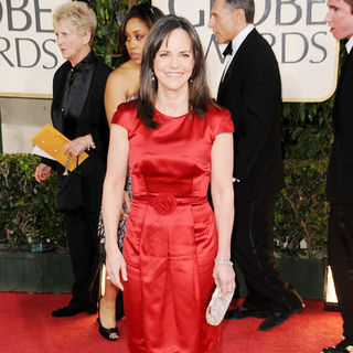 Sally Field in 66th Annual Golden Globes - Arrivals