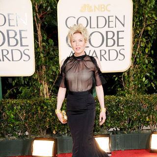Renee Zellweger in 66th Annual Golden Globes - Arrivals