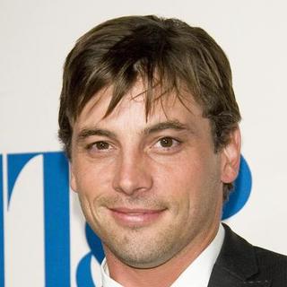 Skeet Ulrich in The Museum of Television and Radio Honors Leslie Moonves and Jerry Bruckheimer - Arrivals