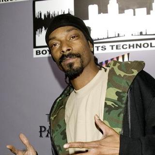 Snoop Dogg in Launch of the Boyle Hieghts Music and Arts Program