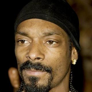 Snoop Dogg in Launch of the Boyle Hieghts Music and Arts Program