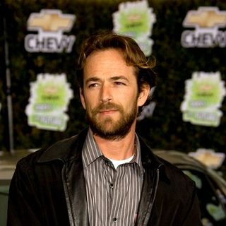 Luke Perry in Chevy Rocks the Future
