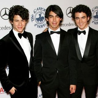 Jonas Brothers in 30th Anniversary Carousel of Hope Ball - Arrivals