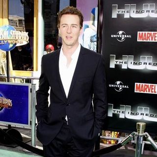 Edward Norton in "The Incredible Hulk" Los Angeles Premiere - Arrivals