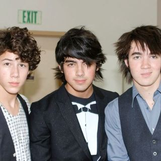Jonas Brothers in Jonas Brothers Perform Live in Concert - June 29, 2007
