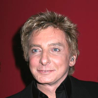 Barry Manilow in Barry Manilow Concert For His New CD The Greatest Songs of the Fifties