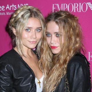 Mary-Kate Olsen, Ashley Olsen in Free Arts NYC's 7th Annual Art and Photography Benefit Auction