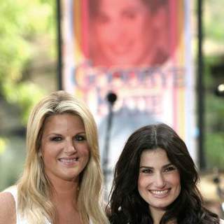 Idina Menzel, Trisha Yearwood in Katie Couric's Fond Farewell on Her Last Day on NBC's Today Show