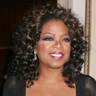 Oprah Winfrey in Oprah Winfrey Honored By The Elie Wiesel Foundation For Humanity With A Humanitarian Award - May 20