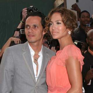 Jennifer Lopez, Marc Anthony in El Cantante - New York City Premiere - Red Carpet