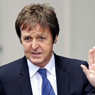 Paul McCartney in Sir Paul McCartney and Heather Mills Divorce Hearing - March 17, 2008 - Arrivals