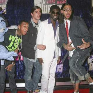 Gym Class Heroes in 2007 MTV Video Music Awards - Red Carpet