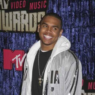 Chris Brown in 2007 MTV Video Music Awards - Red Carpet
