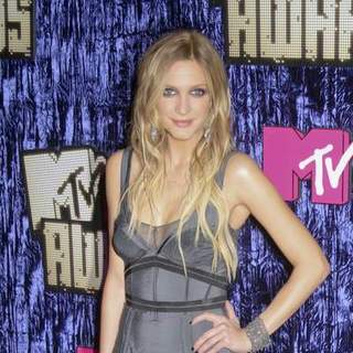 Ashlee Simpson in 2007 MTV Video Music Awards - Red Carpet