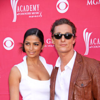Camila Alves, Matthew McConaughey in 44th Annual Academy Of Country Music Awards - Arrivals